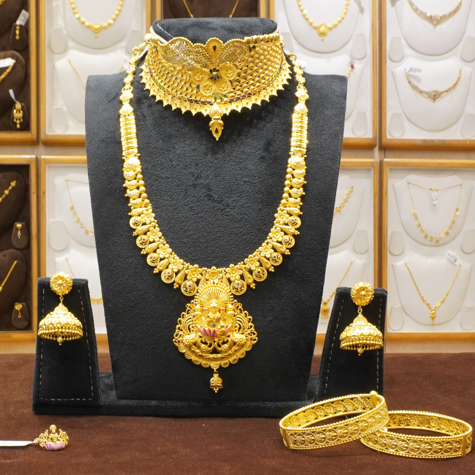 Bridal Set - 142.2 Gm