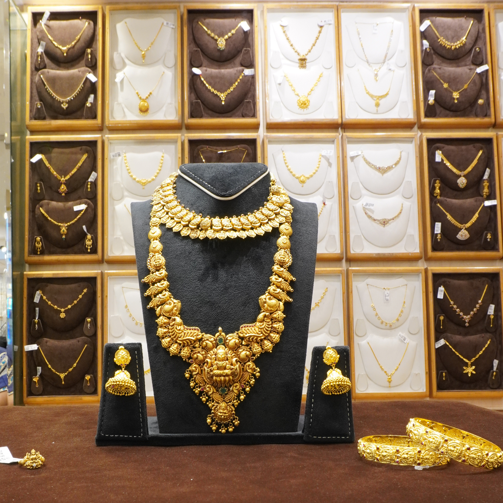 Bridal Set - 152.24 Gm