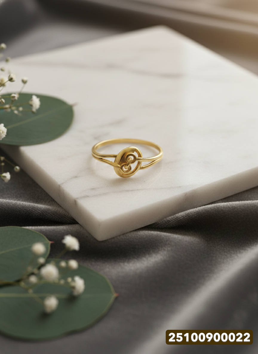 Ladies Gold Ring - 0.78 Gm