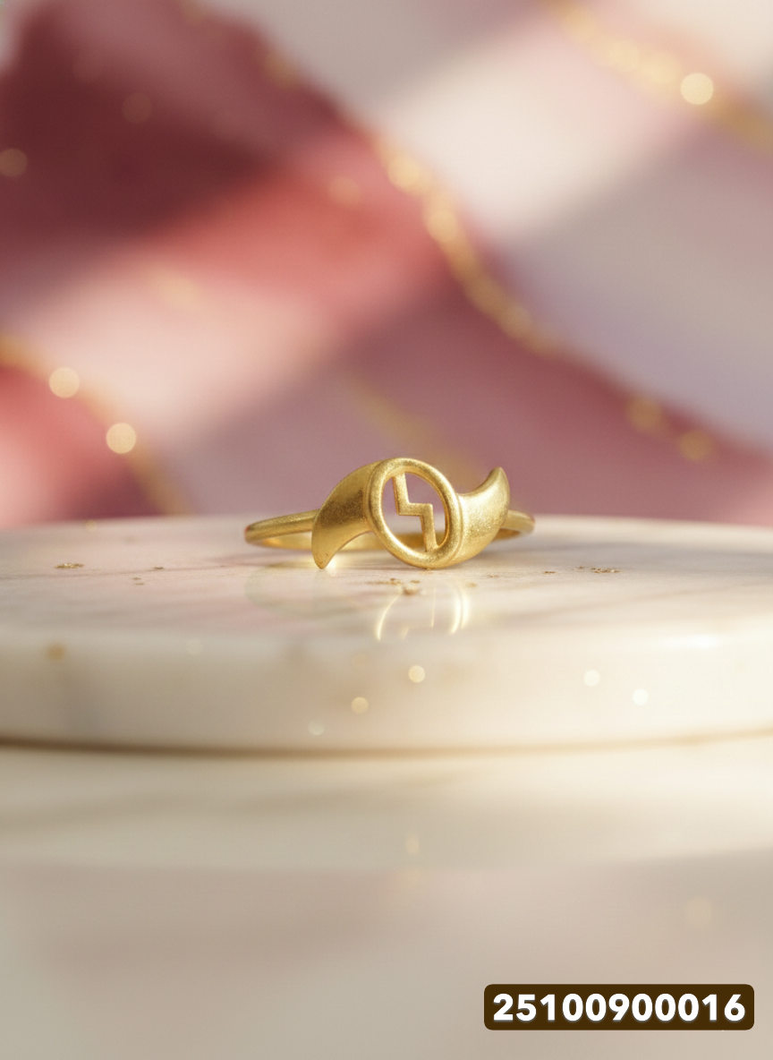 Ladies Gold Ring - 0.79 Gm