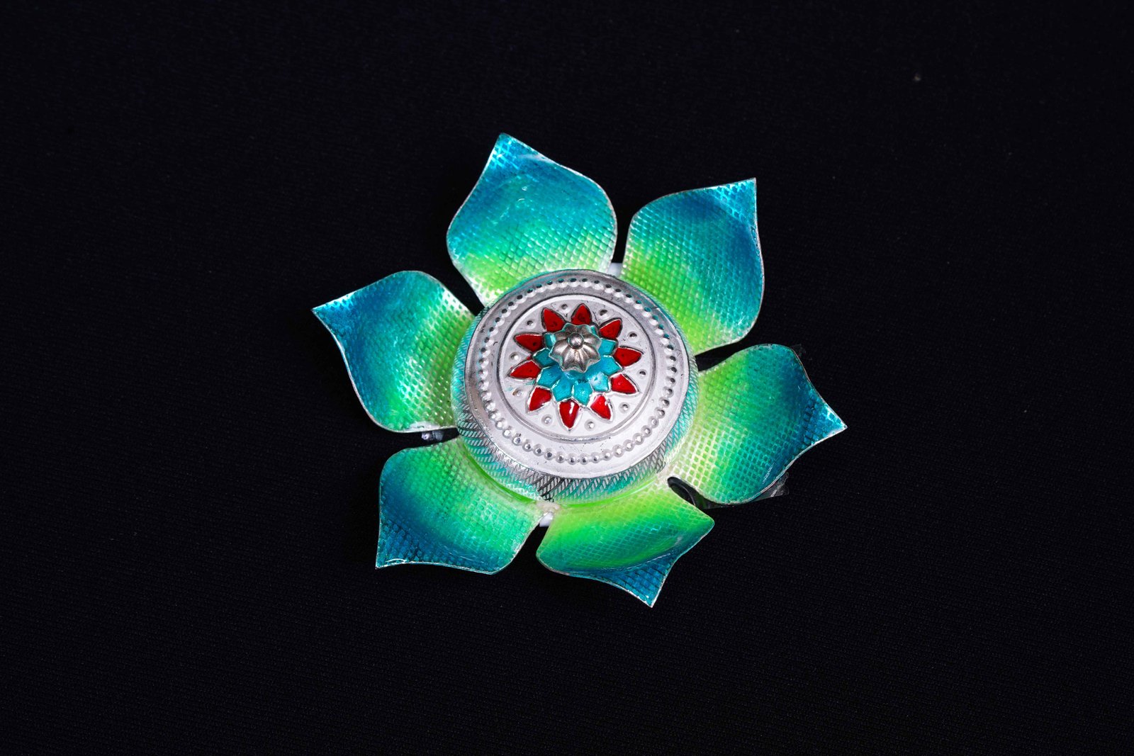 Silver Kunguma Chimil - 30 Gm