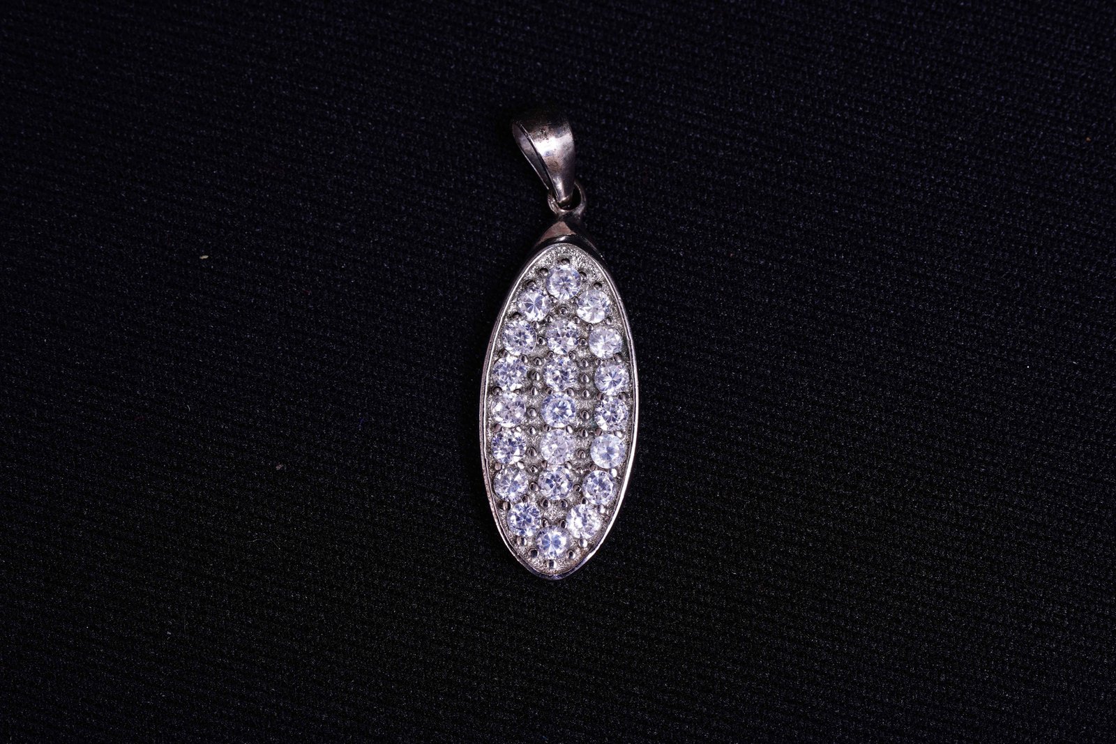 Silver Pendant - 330 Gm