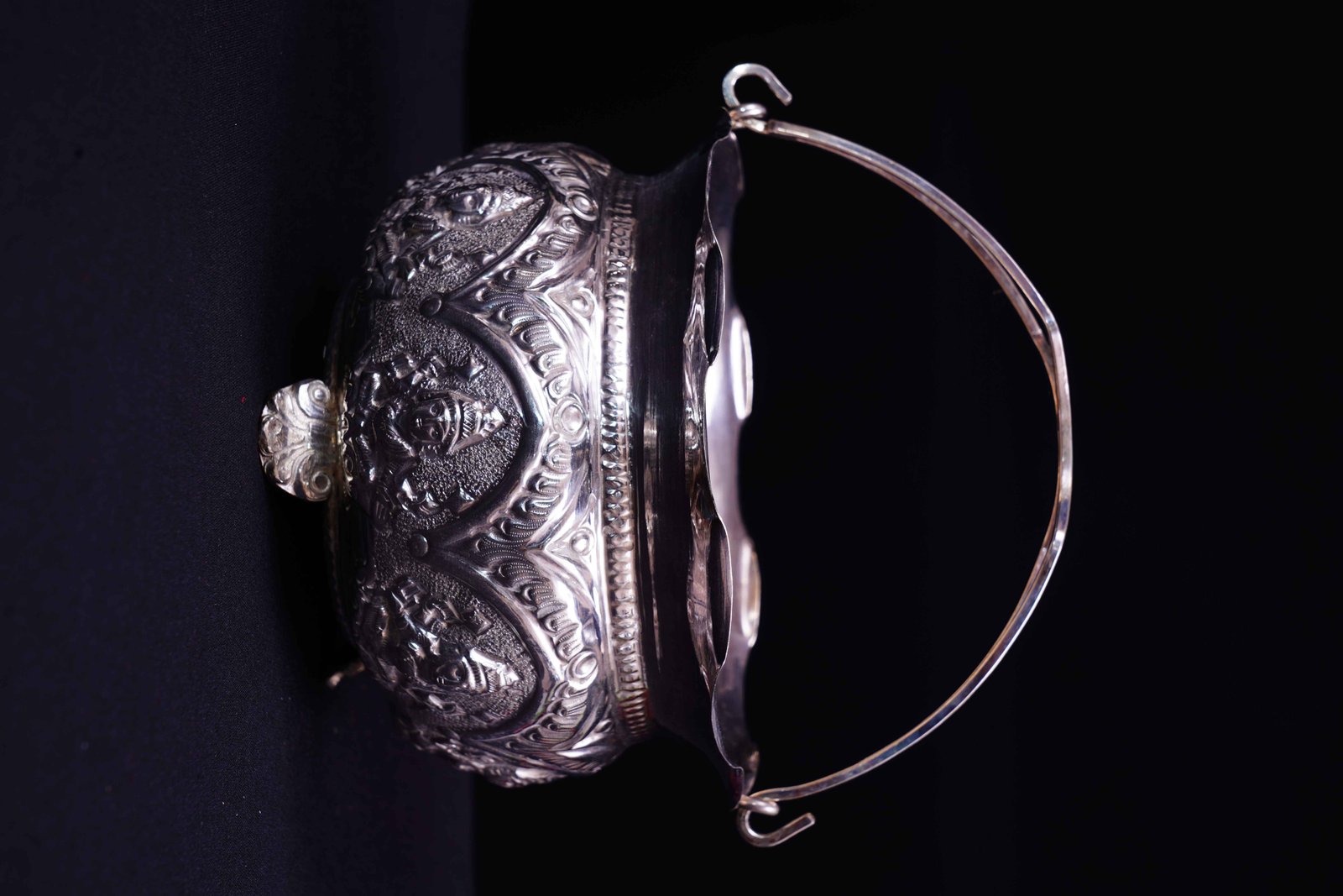 Silver Vessel - 146 Gm