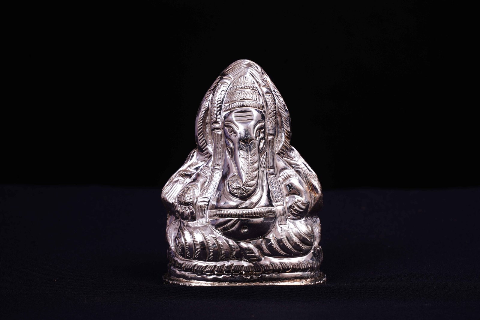 Silver Vikaragam - 127 Gm