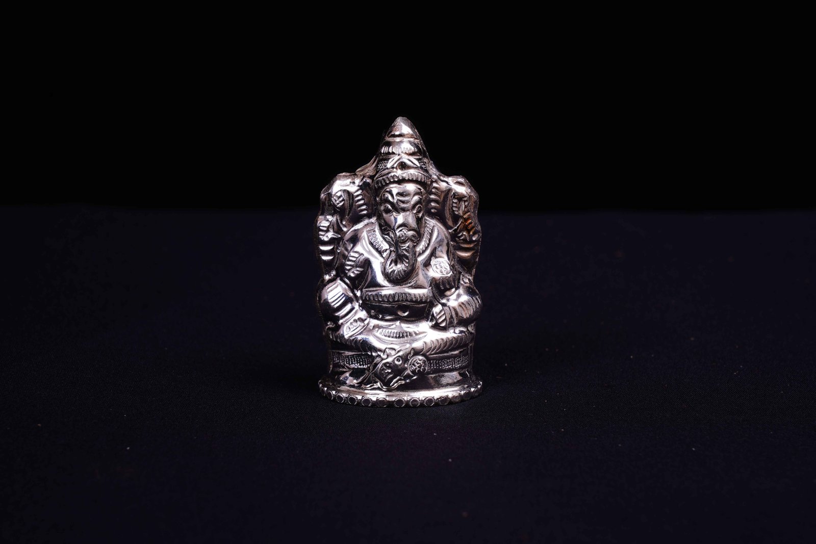 Silver Vikaragam - 47.5 Gm